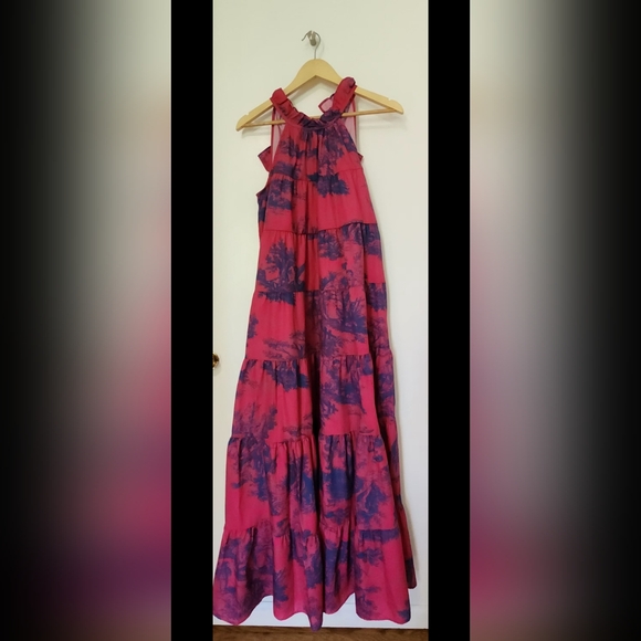 Tiered Maxi Dress - Picture 5 of 11